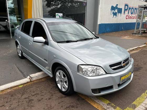 CHEVROLET ASTRA 2.0 MPFI ADVANTAGE 8V FLEX 4P MANUAL